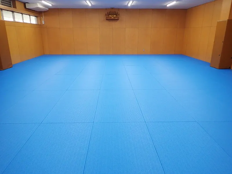 享栄高等学校様 柔道場